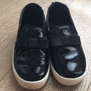 Little girl Michael Kors slip on 🖤